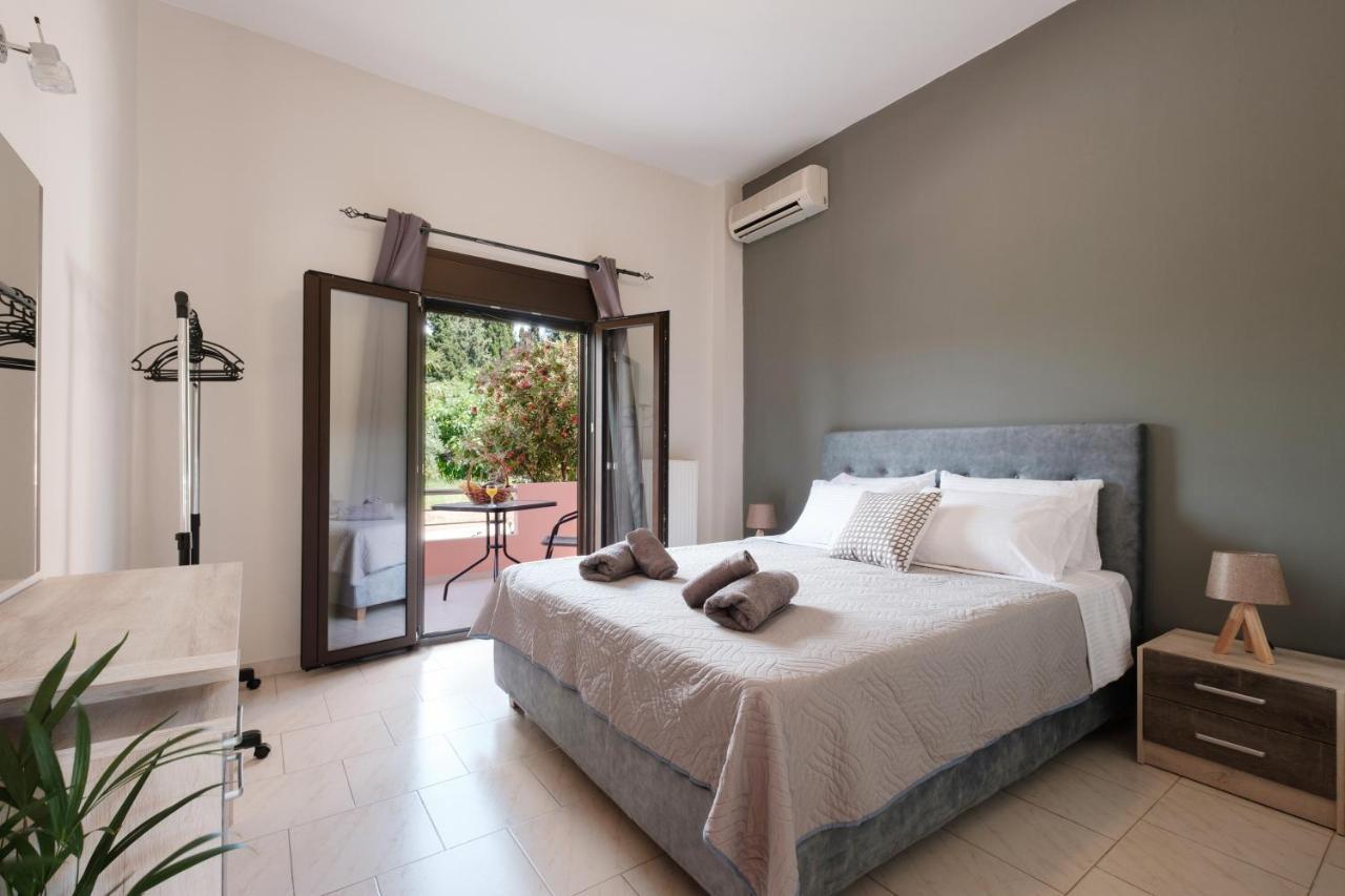 Apartment Mouzakitis 3