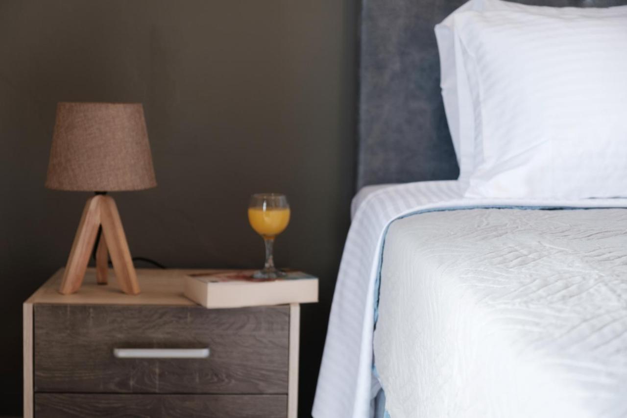 Apartment Mouzakitis 3 *